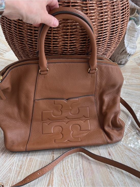 Tory Burch Handbags - Tory Burch Tan/Brown leather Top-Handle Satchel